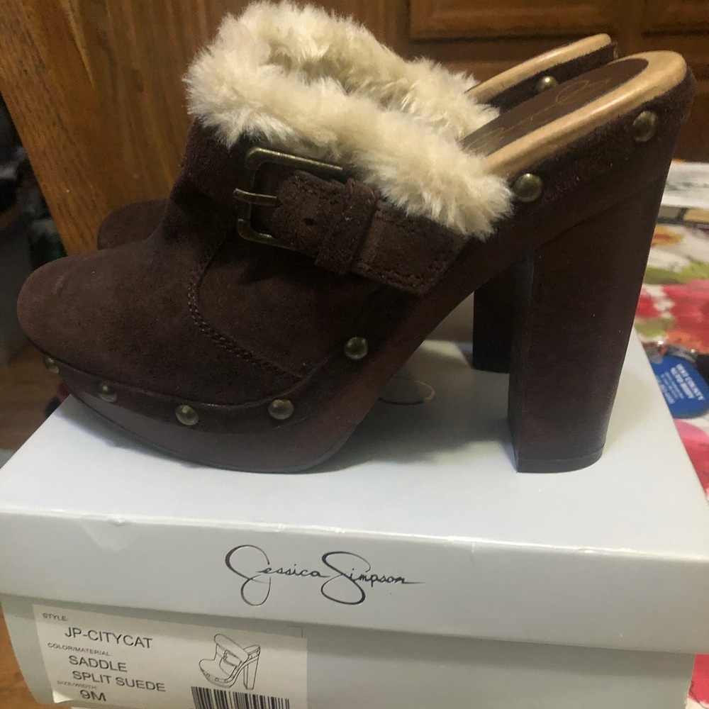 NIB - Jessica Simpson - “JP - CityCat” clogs
